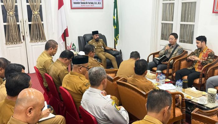 Bupati Al-Farlaky Sambut Tim BPK Pada Entry Meeting Pemeriksaan Terperinci TA 2025