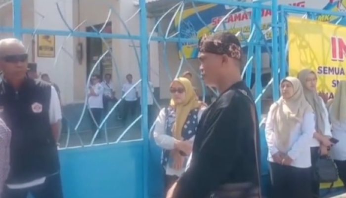 SMKN 2 Tulungagung: Masih Ada Pungutan Meski Ada Dana BOS & DAK, Mutasi Ditolak Tegas Komite SMKN 1 Rejotangan