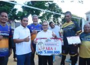 bank aceh juara turnamen voli legend bhayangkara cup 2026, kapolres lhokseumawe serahkan langsung trofi kemenangan. 10 IMG 20260616 WA0012