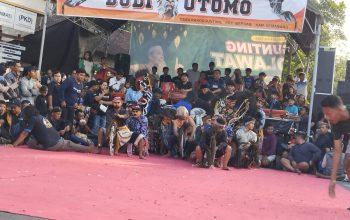 Kesenian Jaran Kepang BUDI UTOMO Semarakkan Perayaan Tahun Baru Islam 1448 Hijriah di Randugunting Semarang