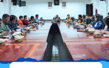 Bupati Karo Pimpin Rapat Tindak Lanjut Pengelolaan Ekowisata Air Panas Semangat Gunung & Daulu
