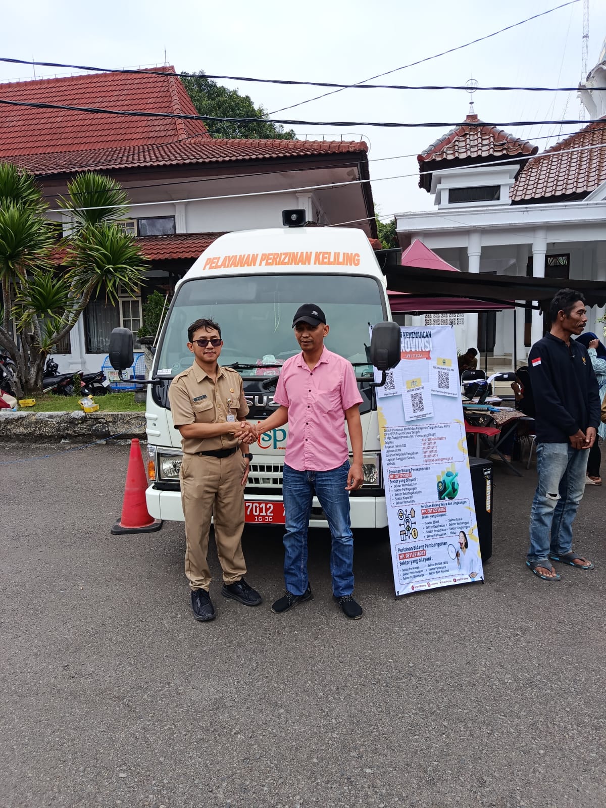 gubernur ahmad luthfi instruksikan: izin usaha kini makin gampang, tambang ilegal diberantas tuntas 2 IMG 20260622 WA0029