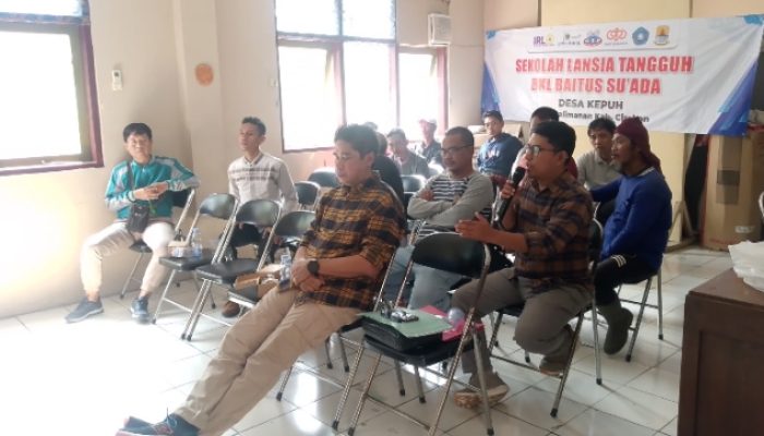 Warga Desa Kepuh Gelar Audiensi dengan DLH Cirebon, Soroti TPA Sampah Gunung Santri ‎