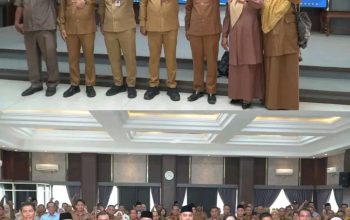 Rapat Persiapan Sekolah Nasional Terintegrasi Wujudkan Tebo Cerdas Bupati Tebo, Agus Rubianto, S.E..,M.M., Memimpin Rapat Rencana Kerja Sekolah  Nasianal 