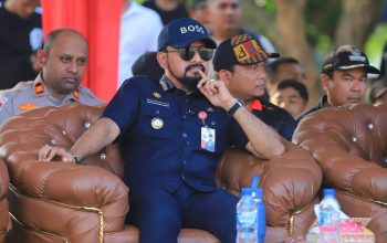 Bupati Al- Farlaky Resmi Buka Turnamen Sepak Bola Piala Bupati Aceh Timur Cup II 2026