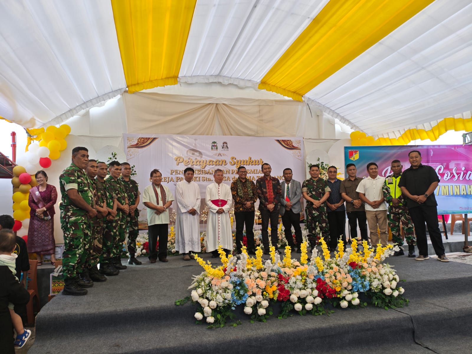 peresmian gereja paroki santa rosa de lima tondano berlangsung khidmat dan semarak, kodim 1302/minahasa menyalurkan bantuan sosial kepada umat beriman 4 IMG 20260705 WA0031