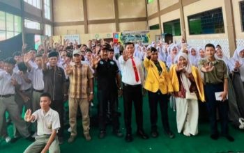 satresnarkoba polres labuhanbatu adakan sosialisasi bahaya narkoba kepada di smk muhammadiyah 3 aek kanopan 6 IMG 20260718 WA0000
