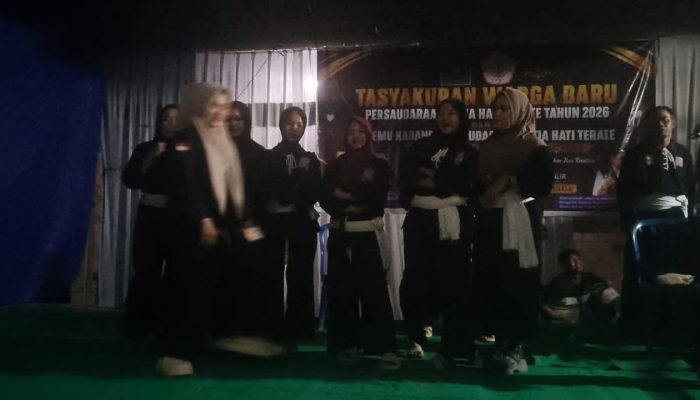 Kegiatan tasyakuran warga baru ( PSHT) yang di selenggarakan Gedung Padepokan Setia hati terate RT 01 dusun 05 desa teluk Tenggulang 