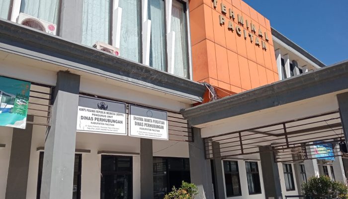 Polemik Parkir Festival Ronthek Pacitan 2026, Warga Soroti Karcis dan Transparansi Pengelolaan PAD