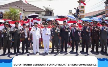 bupati karo bersama forkopimda terima pawai defile smp dan sma dalam rangka hut ke-81 ri 8 FB IMG 1787024919595