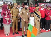 bupati al-farlaky lepas pawai karnaval hut ri di idi, berlangsung meriah 3 FB IMG 1787217972114