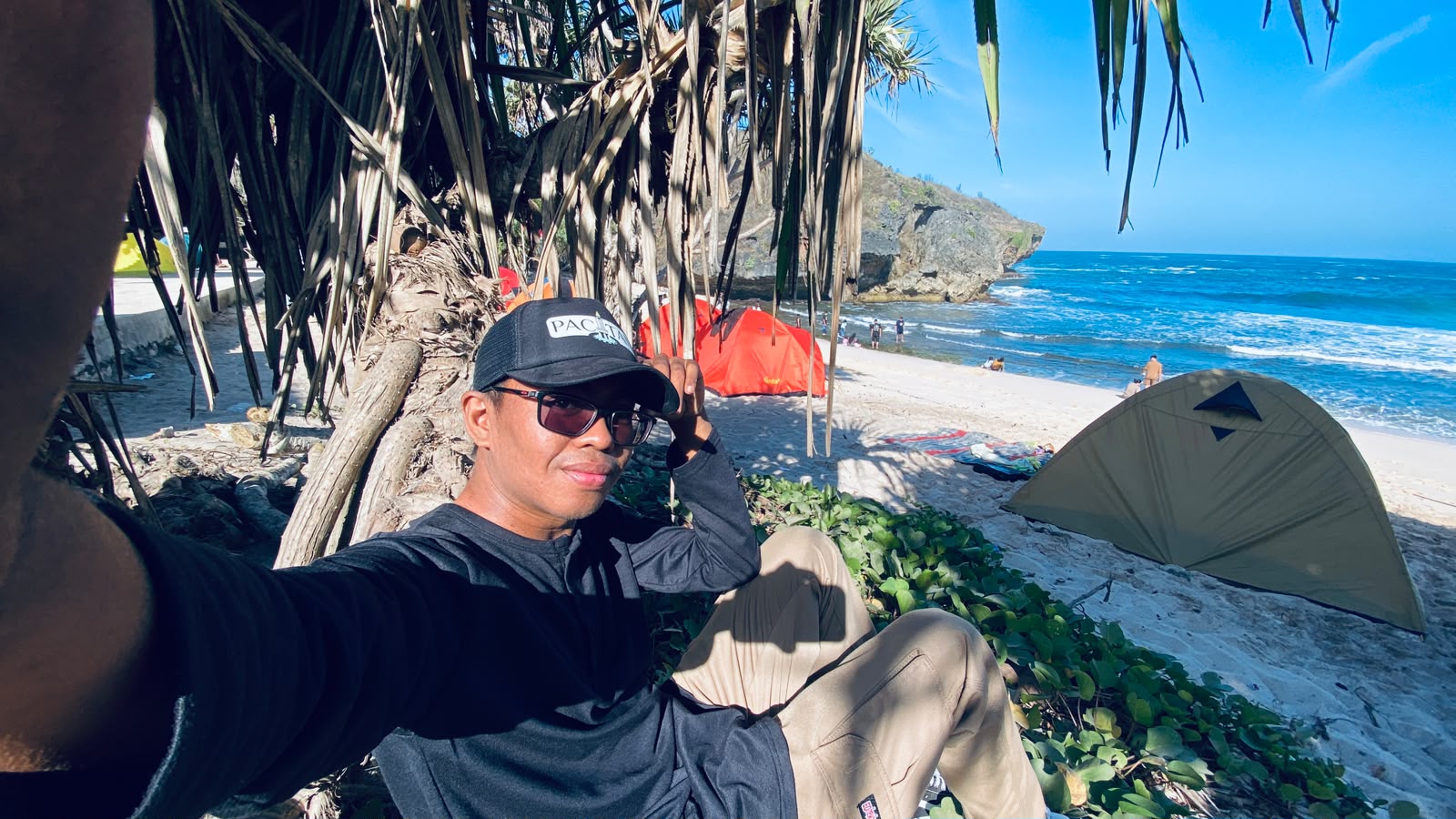 spot camping premium pantai srau 3 pacitan dinilai punya potensi besar, persoalan penerangan dan kebersihan jadi sorotan 2 IMG 20260809 WA0057