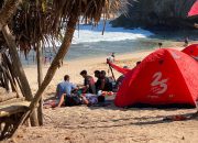 Spot Camping Premium Pantai Srau 3 Pacitan Dinilai Punya Potensi Besar, Persoalan Penerangan dan Kebersihan Jadi Sorotan