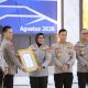Polres Buru Raih Penghargaan Pelayanan Prima, Bukti Komitmen Hadirkan Pelayanan Publik Berkualitas