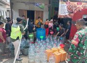 peduli kesulitan rakyat, kodim 0614/kota cirebon salurkan 10 ribu liter air bersih 2 IMG 20260819 WA0007 1
