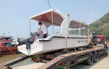 setelah 52 hari dikerjakan akhirnya the tamperan cruise resmi menyentuh samudra, membawa mimpi pacitan dari desa menuju panggung wisata bahari dunia 6 IMG 20260820 WA0124