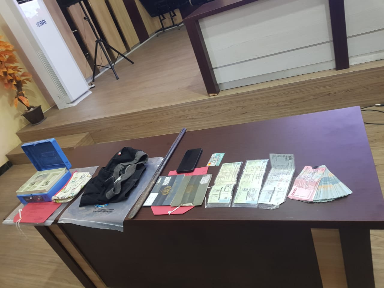 kecanduan judi slot, pria di pacitan bobol rumah warga saat ditinggal hajatan 3 IMG 20260824 WA0034