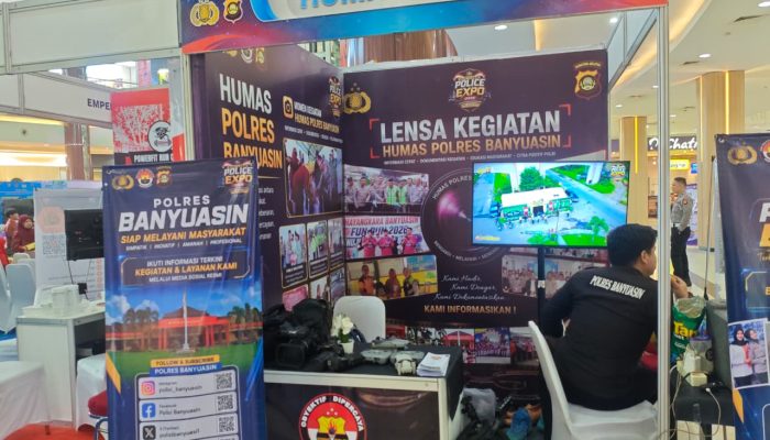 Stand Humas Polri di Police Expo 2026 Ajak Warga Kenali Informasi Resmi Kepolisian