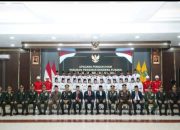 Khalis Mustiko Ketua DPRD Kabupaten Tebo Menghadiri Upacara Pengukuhan Pasukan Pengibar Bendera Pusaka (Paskibraka) Tingkat Kabupaten Tebo Tahun 2026.