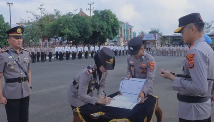 Kapolres Metro Pimpin Sertijab Kasat Lantas, Tongkat Komando Resmi Beralih ke AKP Tiara Kanchika