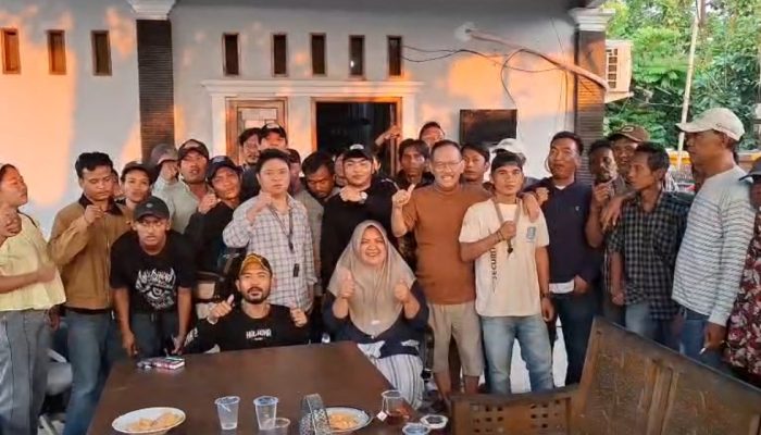 Ibu Desi Satu Pendukungnya Banyak! Yel-Yel Pemuda Sukamulya Bergema di Deklarasi Dukungan