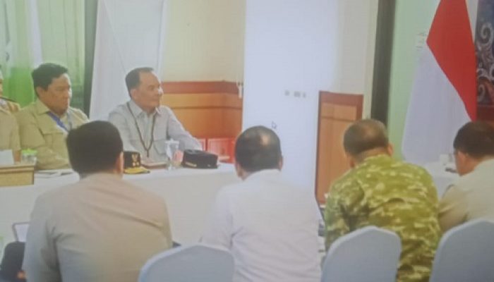 Presiden Prabowo Subianto Pimpin Rapat Penguatan Penanganan Karhutla dengan Gubernur dan Jajaran Pejabat Tinggi Provinsi Kalimantan Tengah