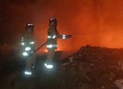 kebakaran lahan kosong bekas bangunan pmi di kedawung cepat ditangani, kapolsek turun langsung ke tkp 2 IMG 20260912 WA0063