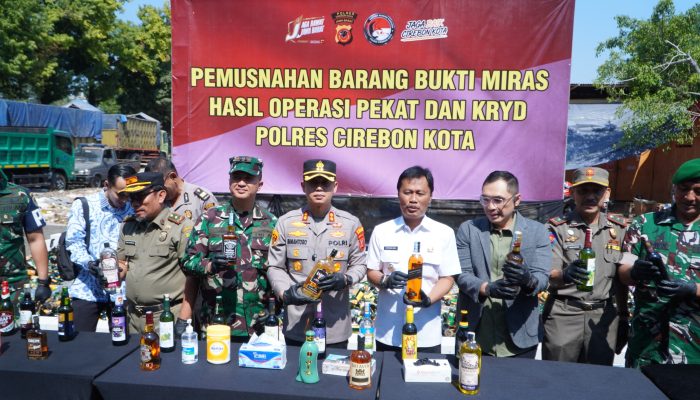 Polres Cirebon Kota Ungkap 23 Kasus Narkoba dan Musnahkan Ribuan Barang Bukti Hasil Operasi Pekat ‎