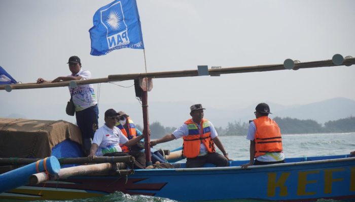 PAN Pacitan Petik Laut: Dari Tengah Samudra, Menyuarakan Kedaulatan Pangan dan Nasib Nelayan