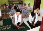 Kapolres Cirebon Kota Gelar Jum’at Keliling di Masjid Agung Keramat Benda Kerep