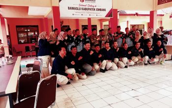 bupati warsubi s,h,msi.bersama wabub salmanudin yazid hadiri tasyakuran kantor baru bawaslu di tembelang jombang 3 IMG 20260924 WA0004