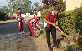 Kapolsek Sekayu AKP Dedy Kurniawan SH.MH memimpin kurve lingkungan sektor kerja anggota Polsek sekayu