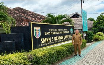 Penyimpangan Dana BOS Rp34,6 Juta di SMKN 5 Bandar Lampung Terbongkar BPK! Era Ifraim Aziz Diduga Pakai Nota Palsu