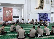 pererat silaturahmi dan jaga kamtibmas, kapolresta cirebon dan 27 kapolsek jajaran gelar shalat subuh keliling 2 IMG 20261017 WA0096