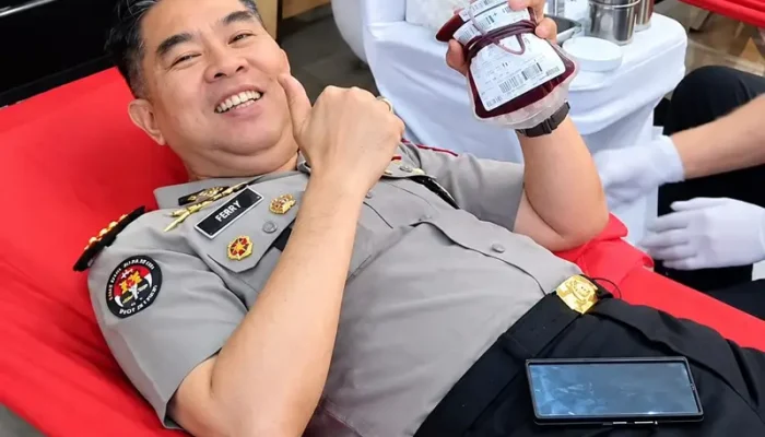 HUT ke – 75 Humas Polri, Polda Sumut Tebar Kepedulian Lewat Aksi Donor Darah
