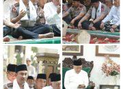perkuat sinergi ulama dan umara, kapolri silaturahmi ke ponpes tebuireng dan ziarah makam gus dur* 8 IMG 20261017 143257